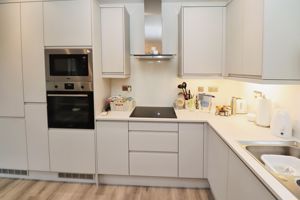ORCHARD CRESCENT- click for photo gallery